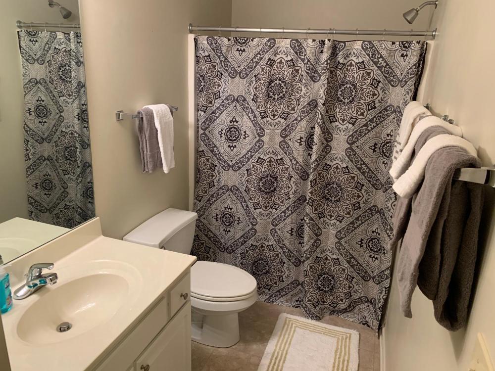 Queen Suite interior